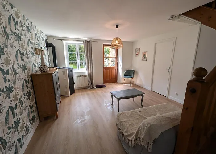 8 Personnes Cadre Authentique Proche Chateau Du Loir Dom wakacyjny